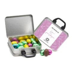 Blikken Koffertje Vol Paaseitjes - Pasen -Casa del Ringraziamento KOFFERTJE PREMO EITJESKLEUR 2