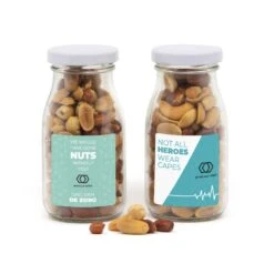 Glazen Melkflesje Met Verse Nootjes - Verpleging -Casa del Ringraziamento Melkflesje Nootjes 4 6258a041 a8fc 4c00 9ccb ee9780f8da68